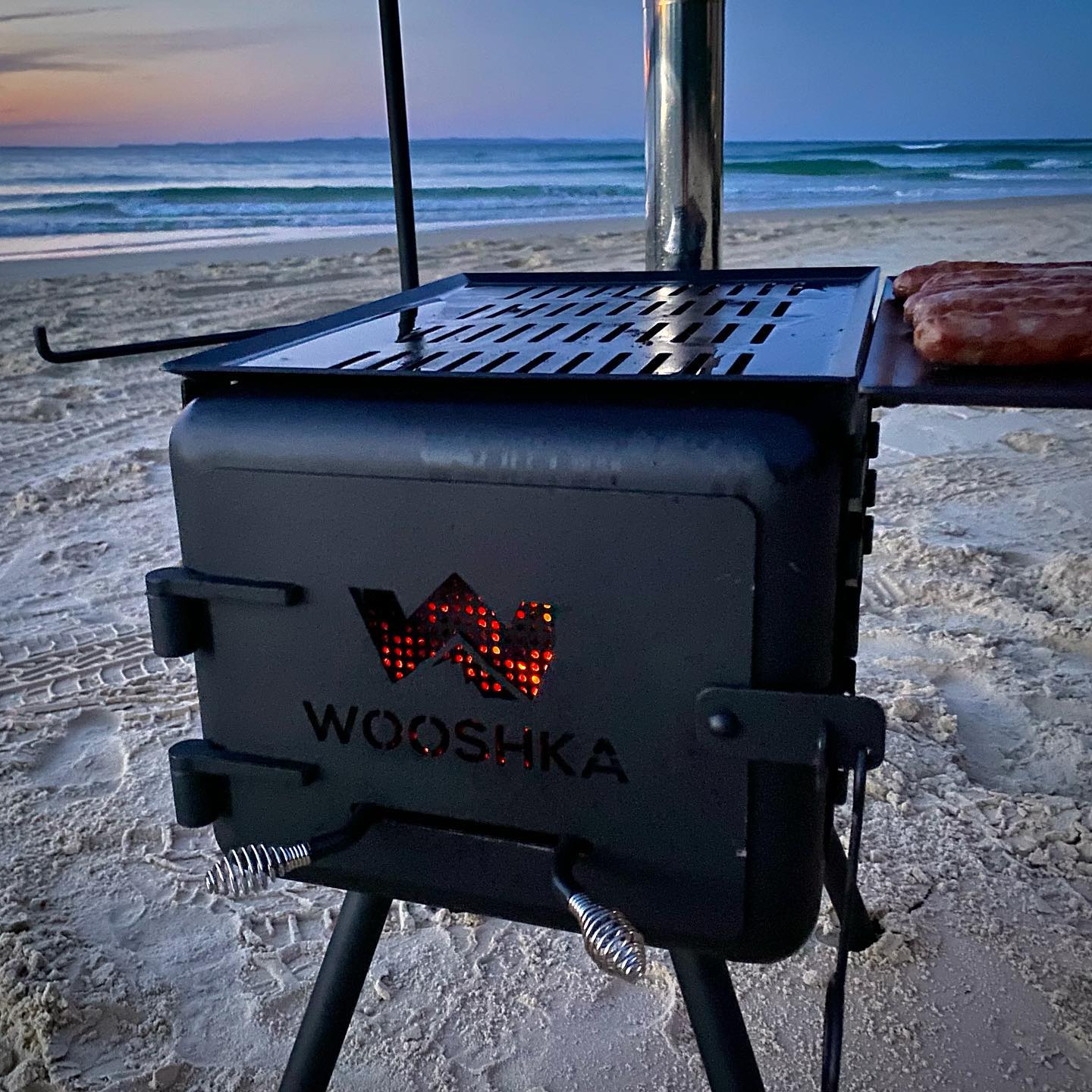 Snags and point breaks. Living the dream with my @wooshkalife firepit/ BBQ/ smoker…

Now that Cooloola has a permanent fire prohibition, these things are the only way to cook over an open flame.